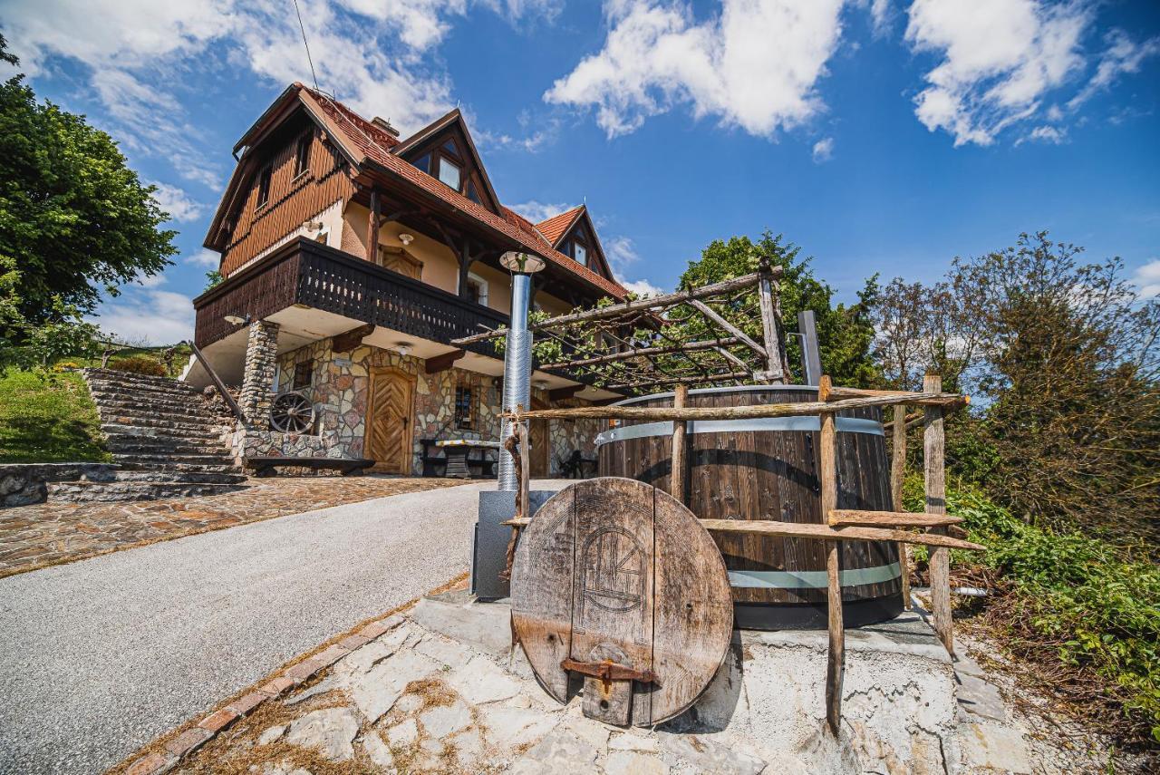 Authentic Countryside Villa With Hot Tub Veliki Kamen 外观 照片
